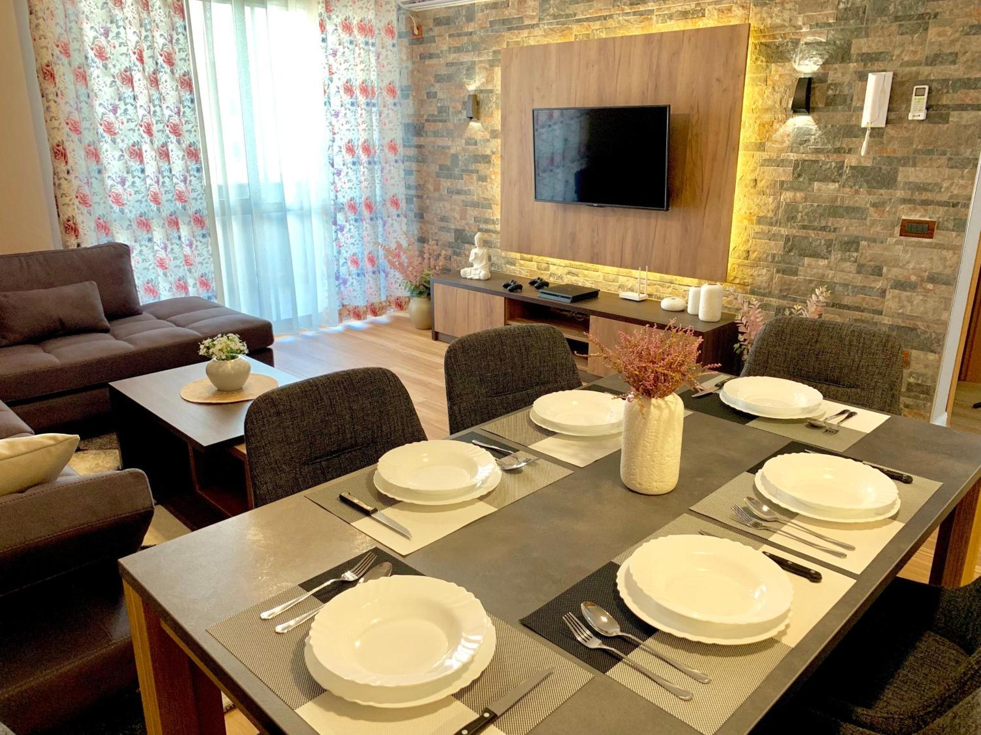 EKA Luxury Apartments Durrës Extérieur photo