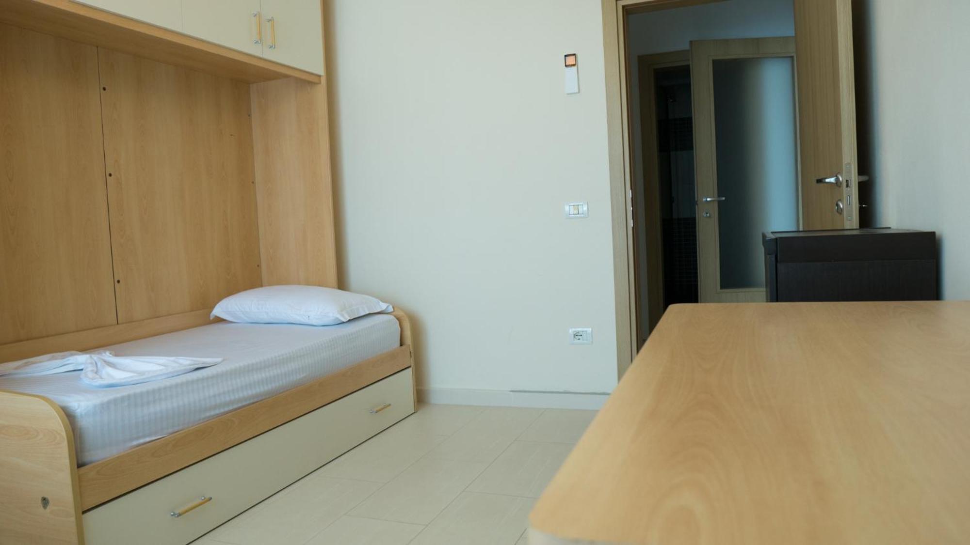 EKA Luxury Apartments Durrës Extérieur photo